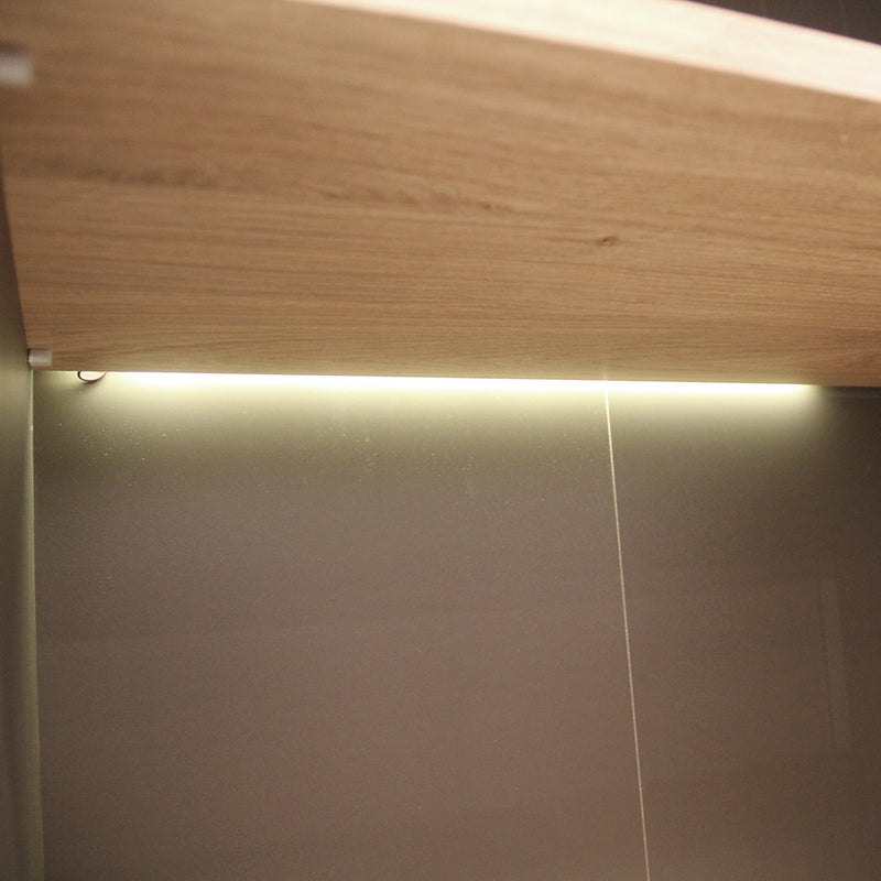 Cabinet Light Prismatic Lighting (L — side angle