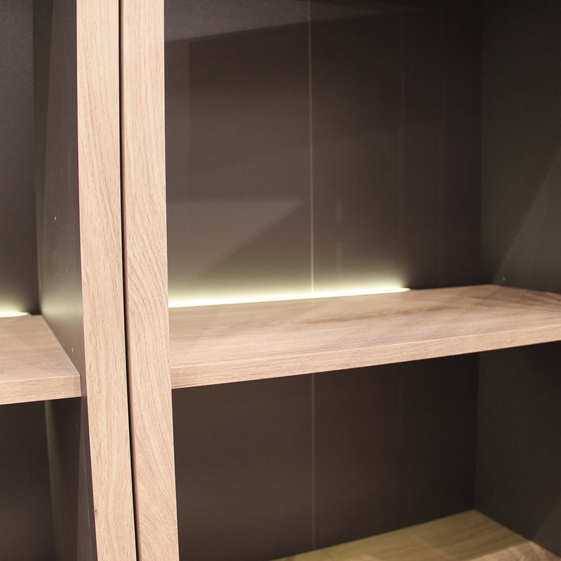 Cabinet Light Prismatic Lighting (L — detail view