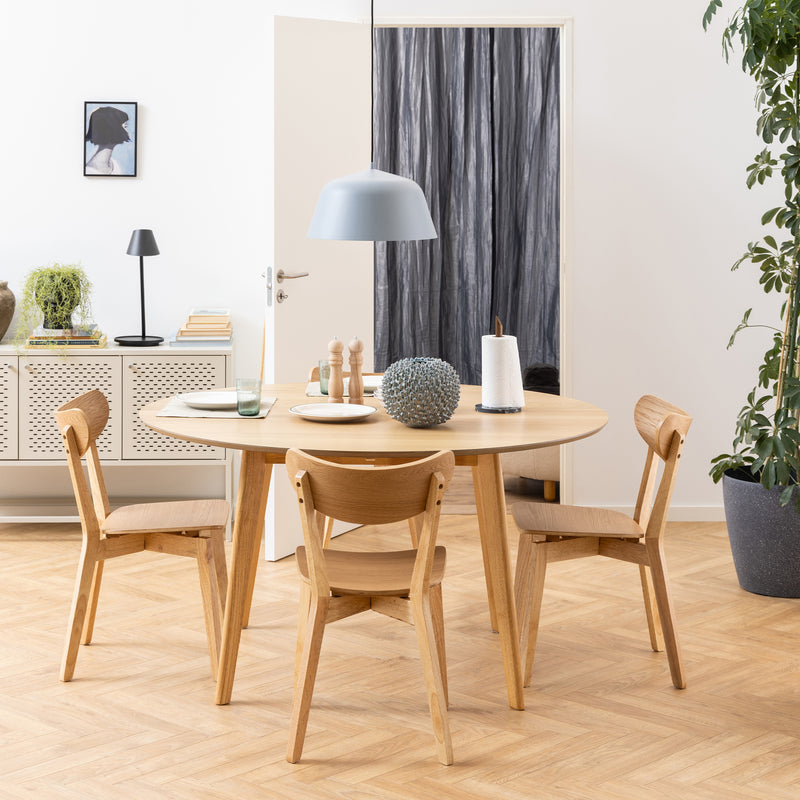 Roxby Round Dining Table in Oak 105cm includes 4 Roxby Dining Chairs in Oak — front view