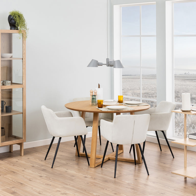 Malika Round Dining Table in Oak — detail view