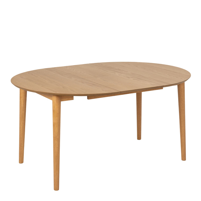 Montreux Round Extending Dining Table in Oak 154 — detail view