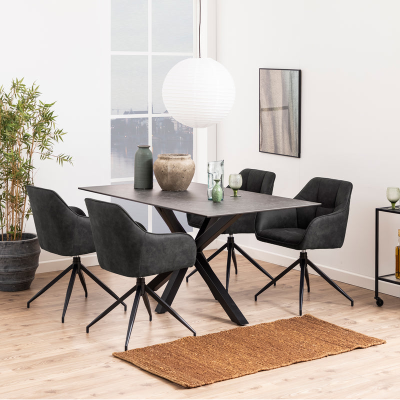 Heaven Dining Table in Ceramic Black Top 160x90cm — detail view