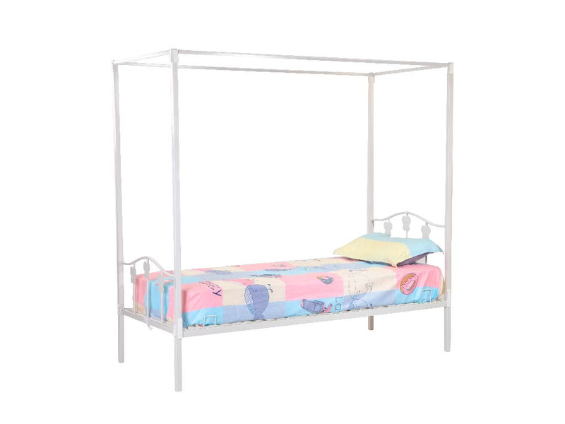 NBLYN 4 Poster Bed — view