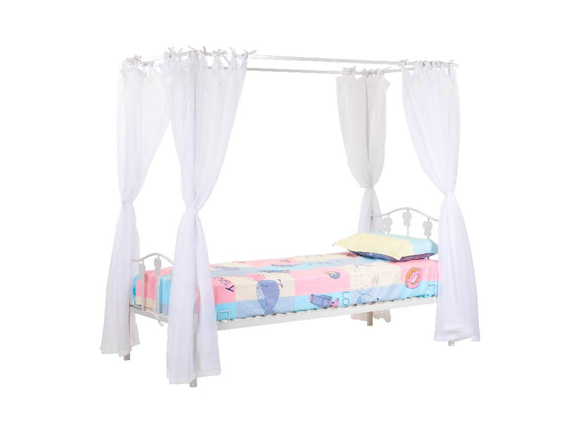 NBLYN 4 Poster Bed — view