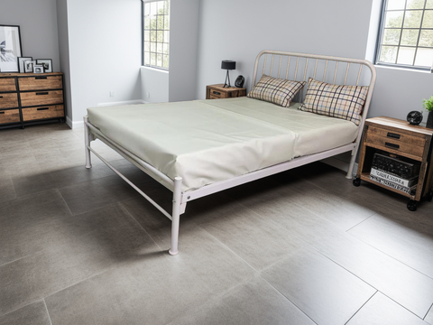 BUSTER Metal Bed — view